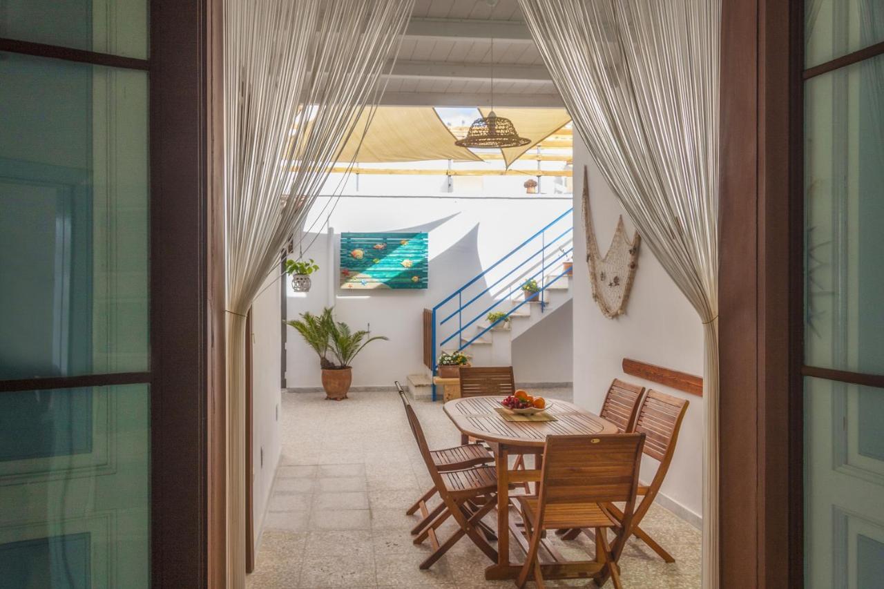 Casa Mamma Rita - Family House Villa มารีนา ดี มันกาแวร์ซา ภายนอก รูปภาพ