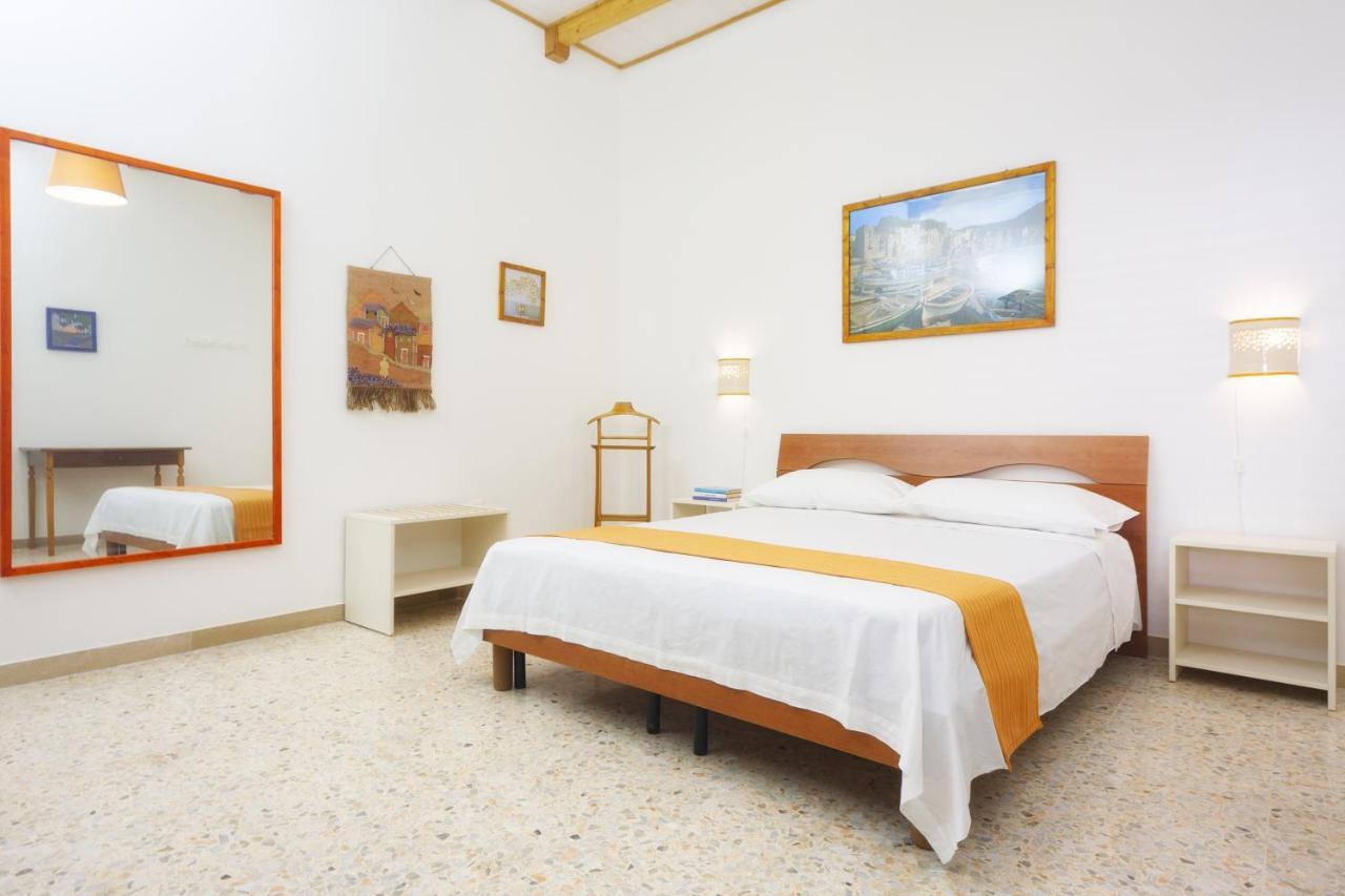 Casa Mamma Rita - Family House Villa มารีนา ดี มันกาแวร์ซา ภายนอก รูปภาพ