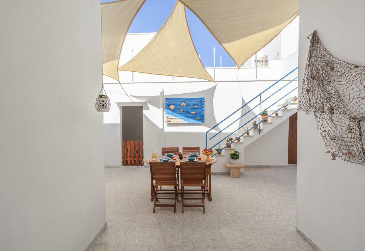 Casa Mamma Rita - Family House Villa มารีนา ดี มันกาแวร์ซา ภายนอก รูปภาพ
