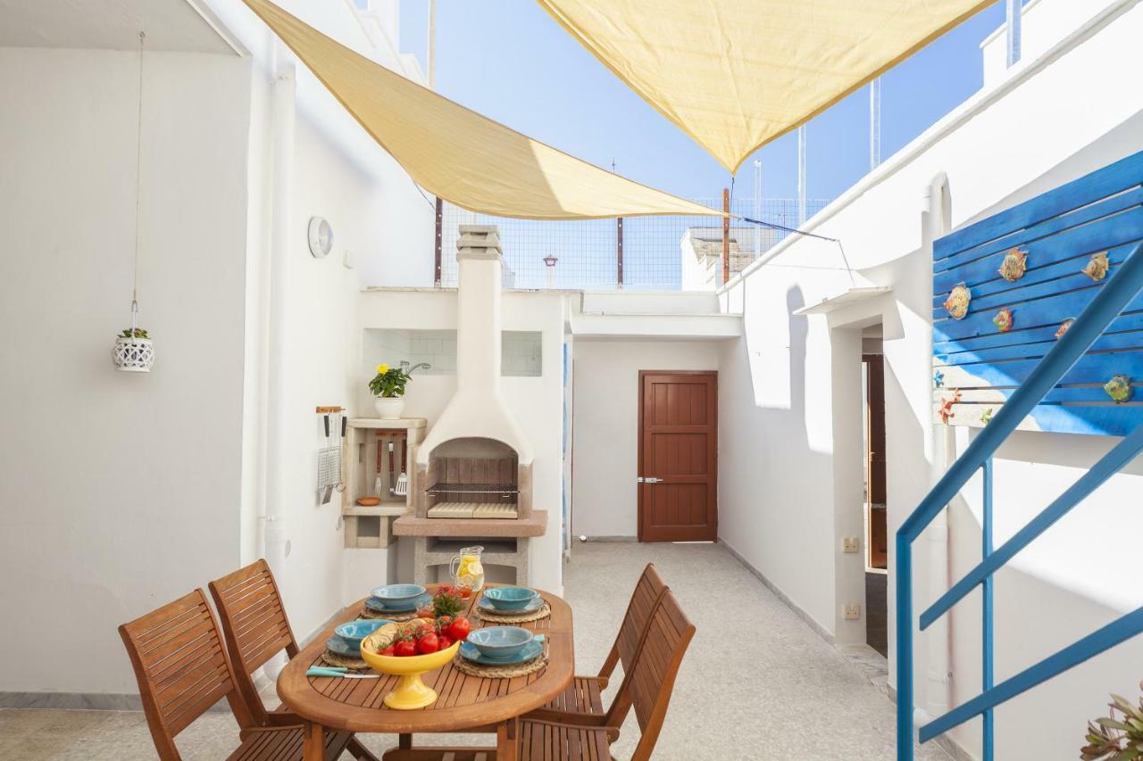 Casa Mamma Rita - Family House Villa มารีนา ดี มันกาแวร์ซา ภายนอก รูปภาพ
